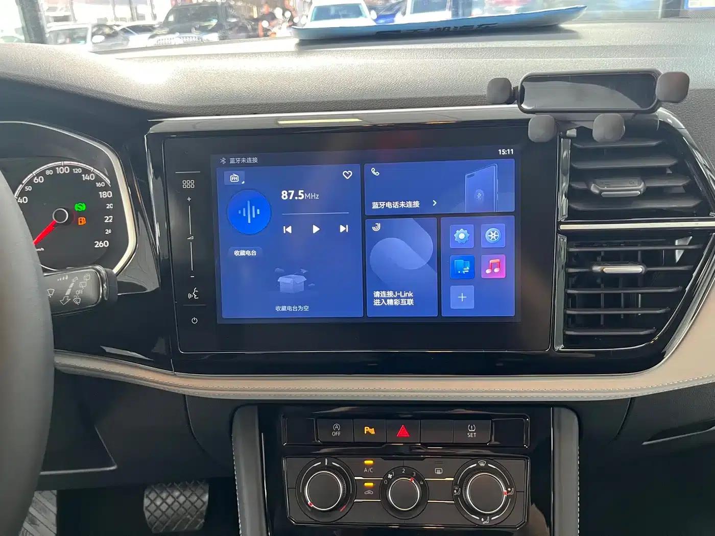 Jetta VS5 2023 280TSI Automatic Enjoyment Edition — миниатюра 14