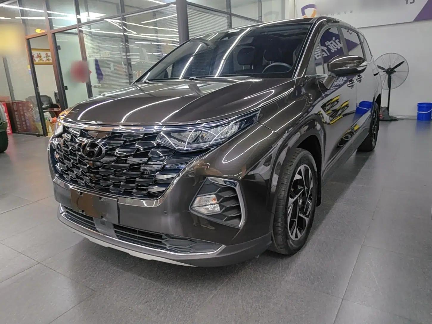 Hyundai Custo 2021 270TGDi Prestige LUX — миниатюра 1
