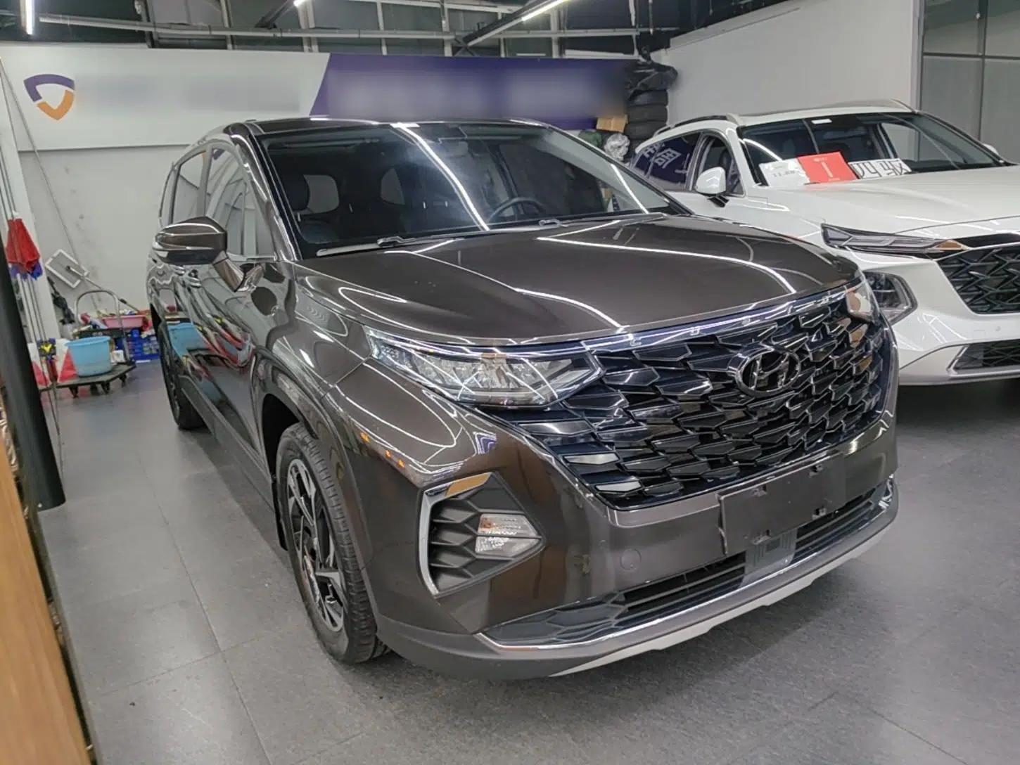 Hyundai Custo 2021 270TGDi Prestige LUX — миниатюра 3