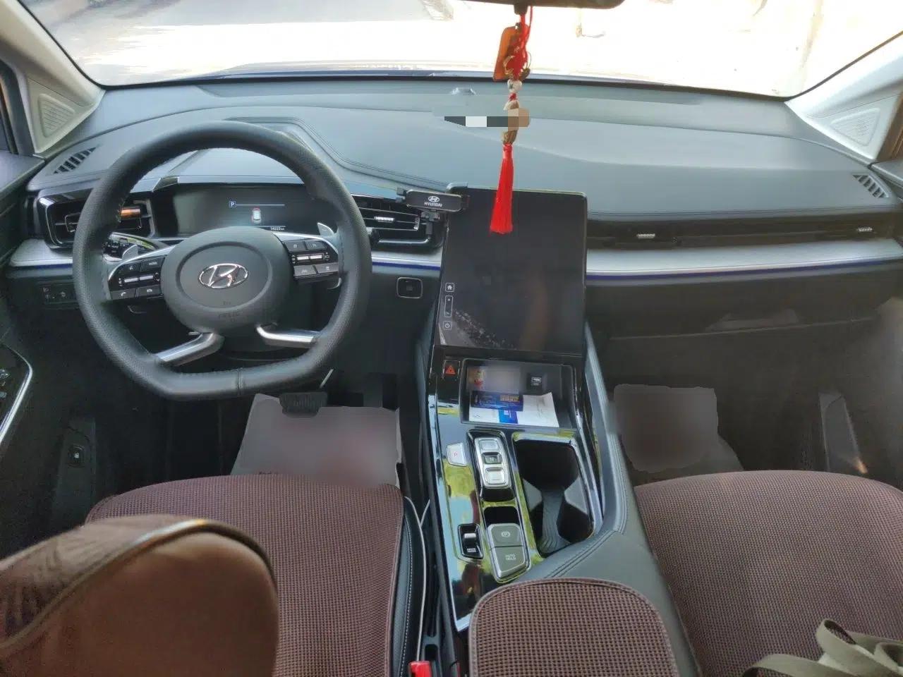 Hyundai Custo 2021 380TGDi Smart Love Flagship Edition TOP Premium — миниатюра 9