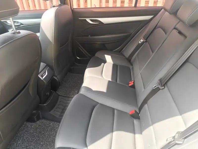 Geely Emgrand 2018 1.5L CVT Upward Connected Edition — миниатюра 14