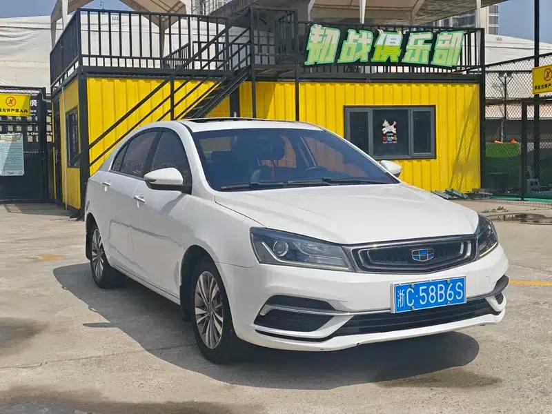 Geely Emgrand 2018 1.5L CVT Upward Connected Edition — миниатюра 3