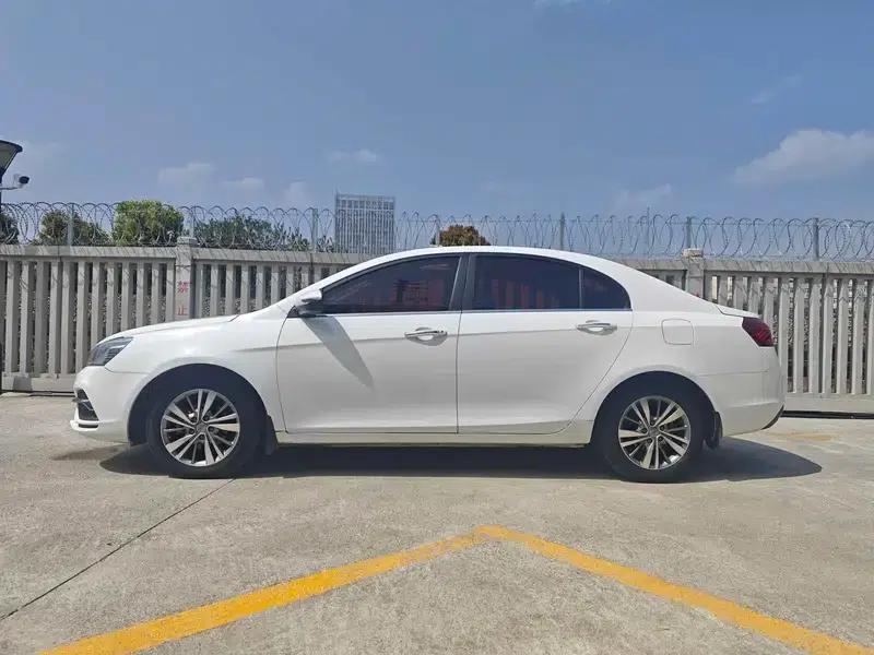 Geely Emgrand 2018 1.5L CVT Upward Connected Edition — миниатюра 4