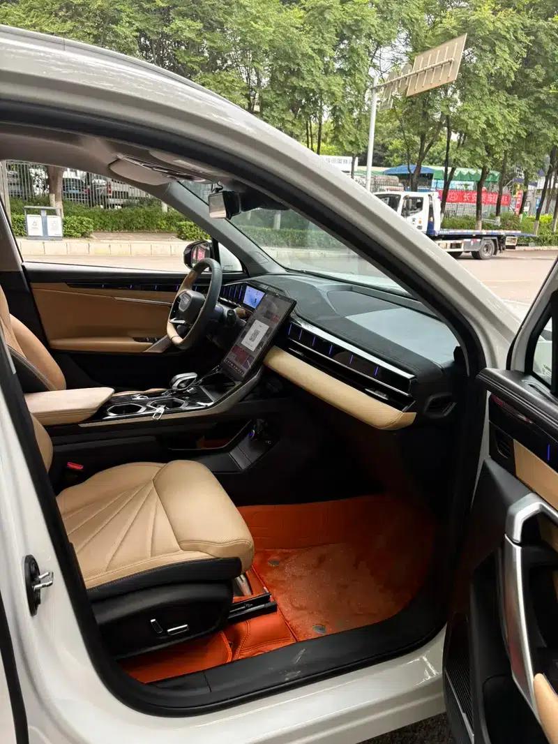Geely Boyue L 2023 1.5TD DCT Luxury Edition — миниатюра 8