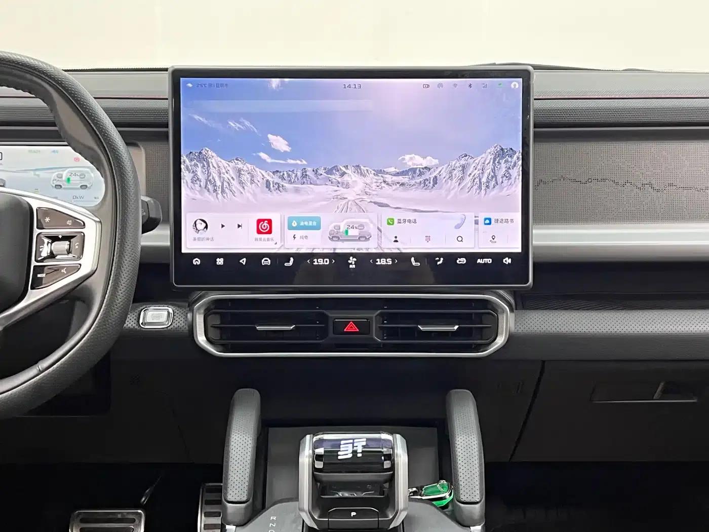 Jetour Traveler C-DM 2024 Model C-DM 208KM Off-Road Edition — миниатюра 22