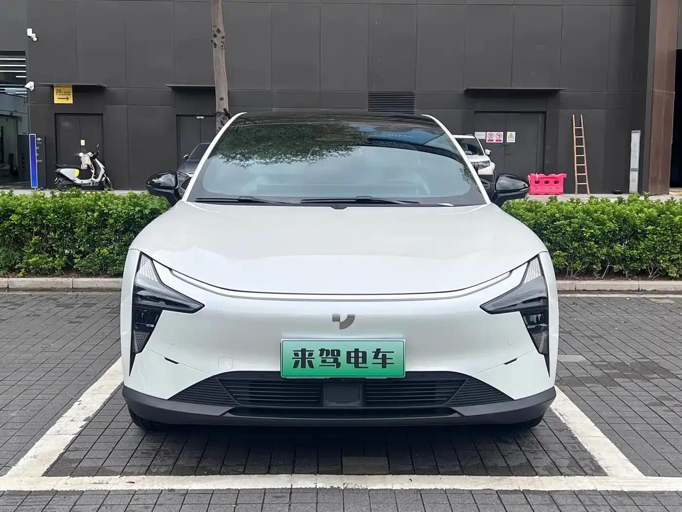 2024 Model X6 01 (Facelift) Max Long Range Edition — миниатюра 2
