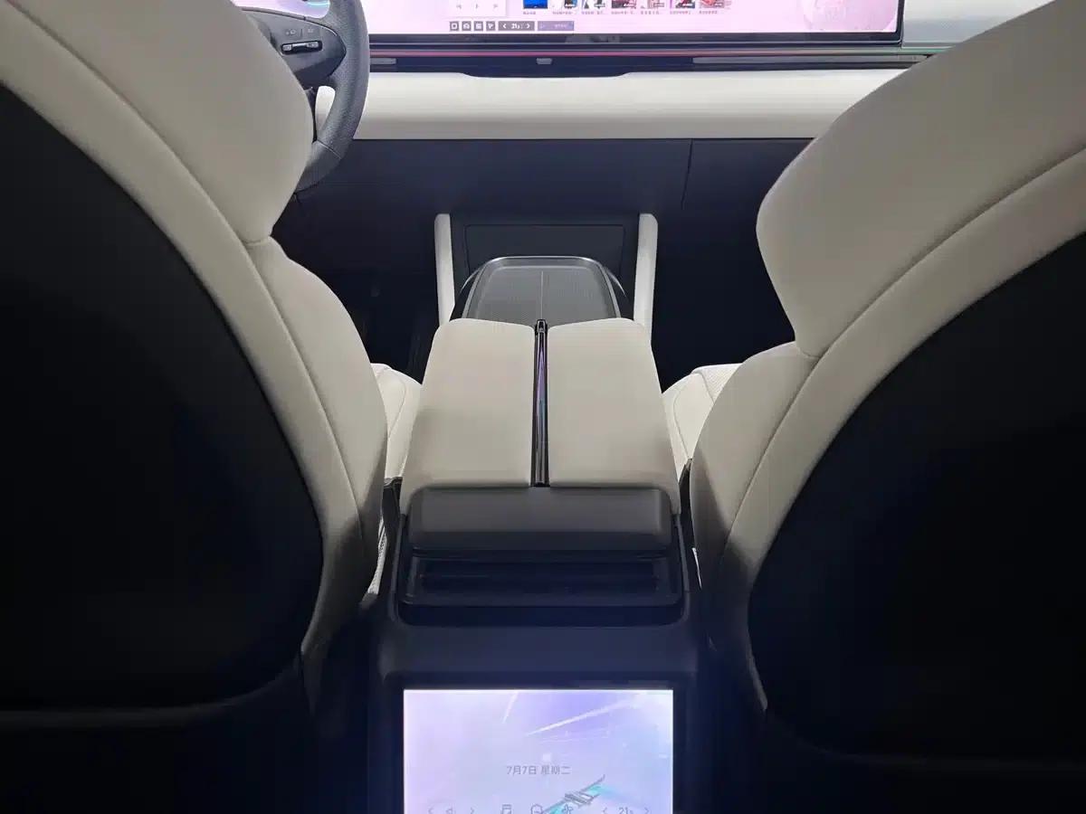 2024 Model X6 01 (Facelift) Max Long Range Edition — миниатюра 16