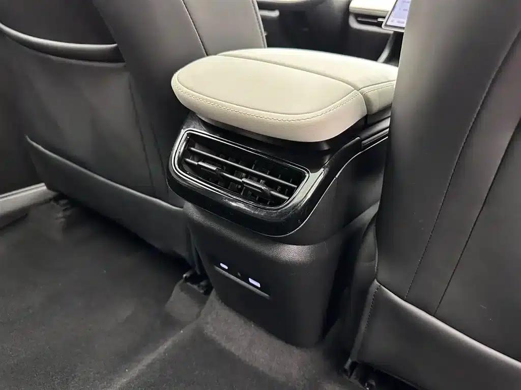 Galaxy L7 2024 1.5T 115km MAX Dragon Edition — миниатюра 23