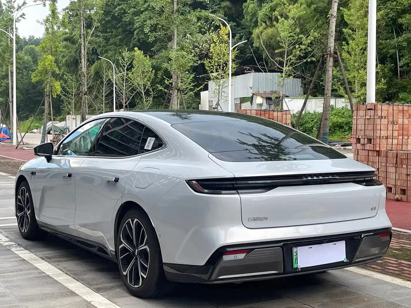 Galaxy E8 2025 Model 700km Long-Range Intelligent Driving Edition — миниатюра 6