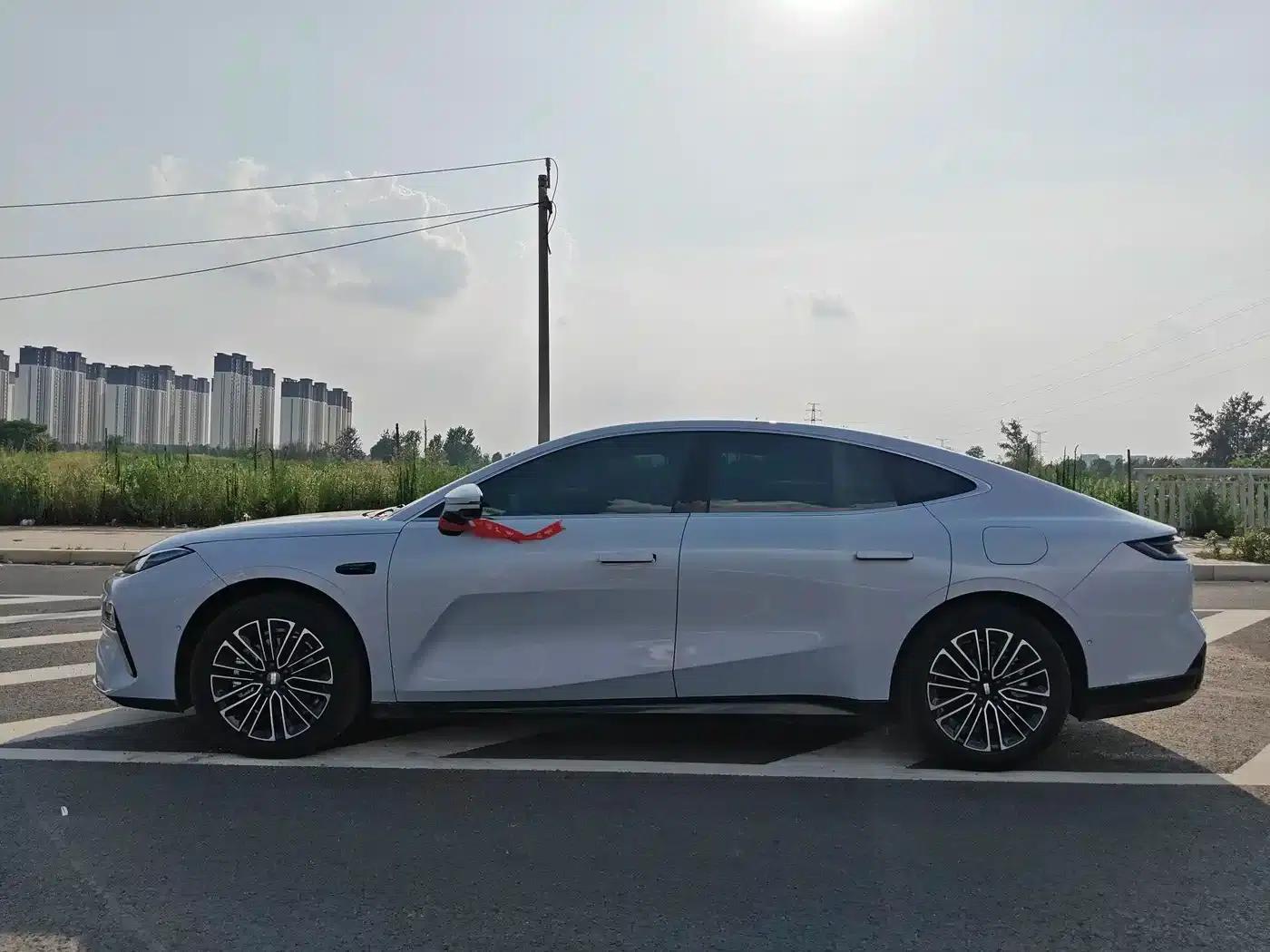 Galaxy Star 8 2025 Model 130km EM-i Premium Edition — миниатюра 7