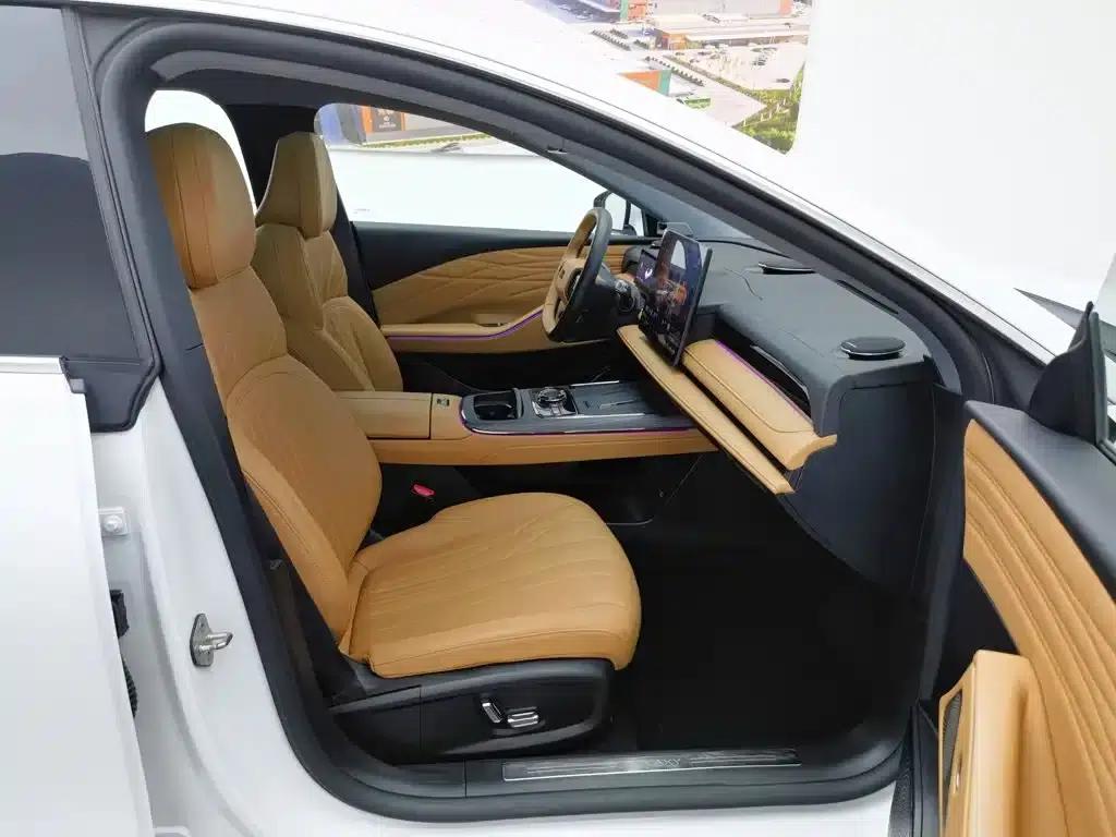 Galaxy Star 8 2025 Model 130km EM-i Premium Edition — миниатюра 23