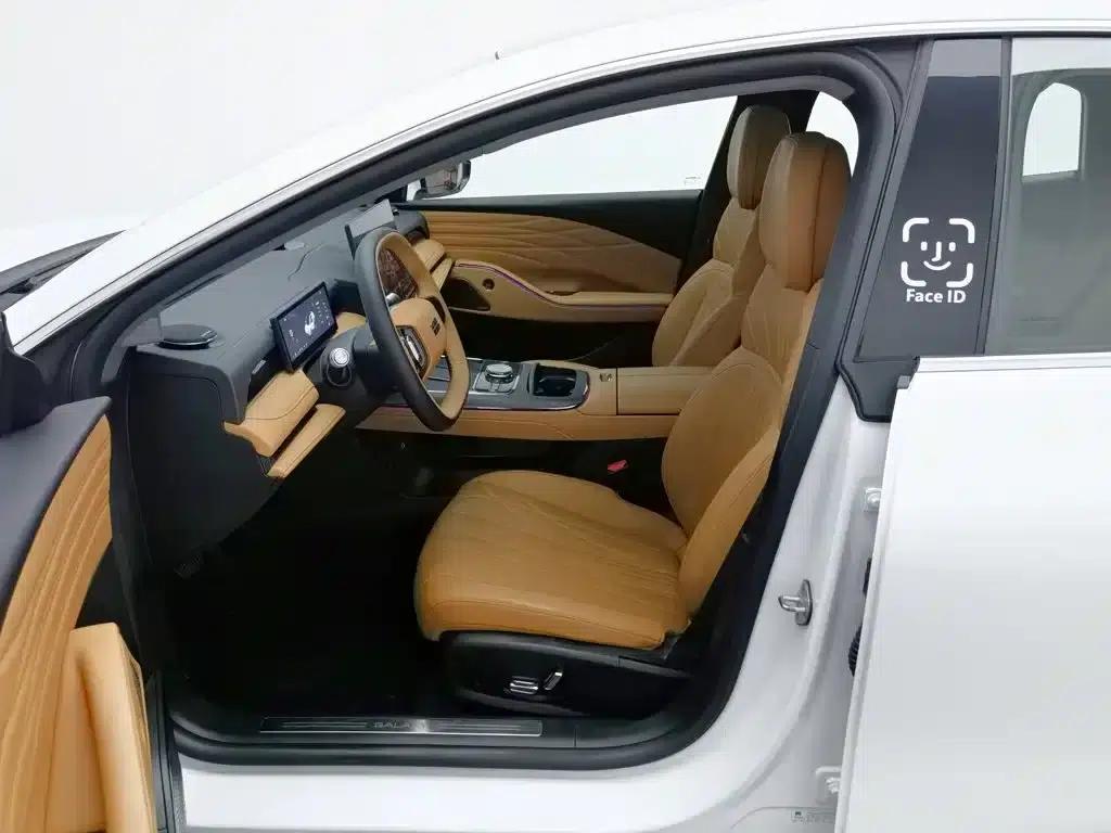 Galaxy Star 8 2025 Model 130km EM-i Premium Edition — миниатюра 10