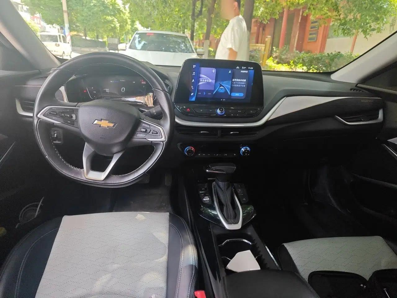 Chevrolet Menlo 2022 Mickey Kung Fu Edition — миниатюра 9