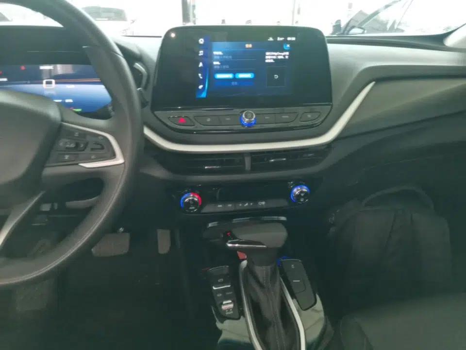 Chevrolet Menlo 2023 Star Enjoyment Version Plus — миниатюра 15