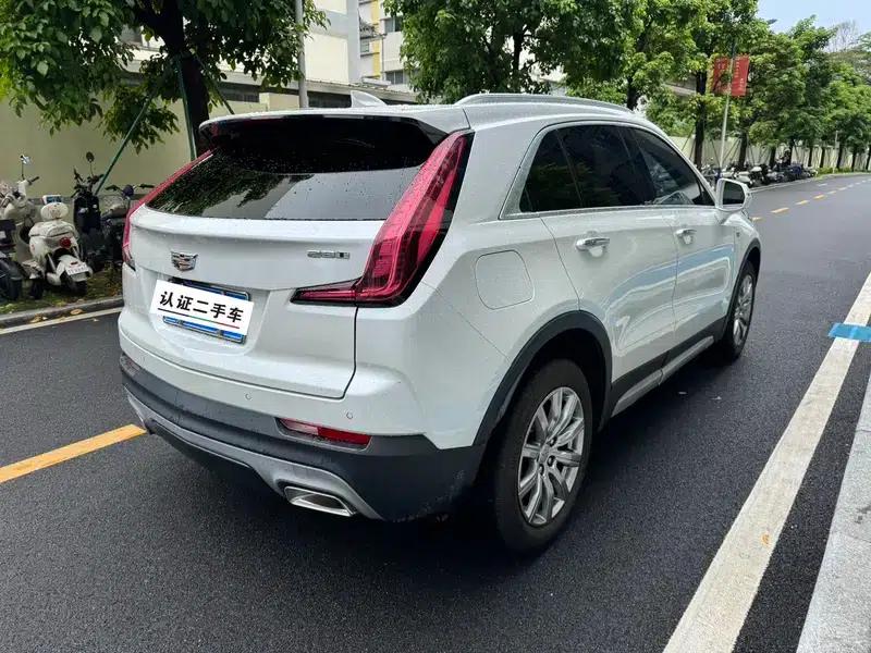 2018 Cadillac XT4 28T Two-Wheel Drive Premium Edition — миниатюра 6
