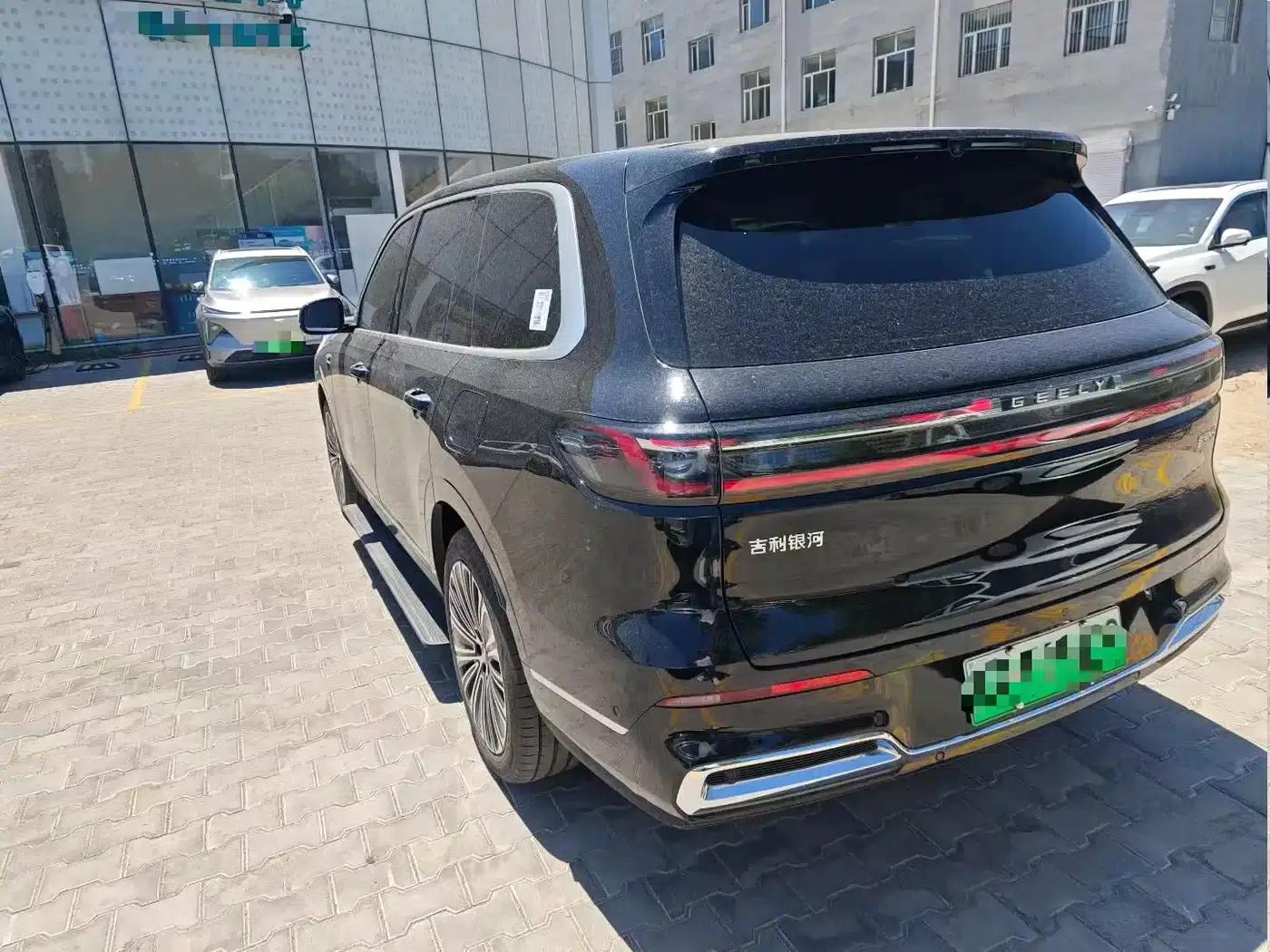 Galaxy M9 2025 210km/h AWD Navigator Edition — миниатюра 3