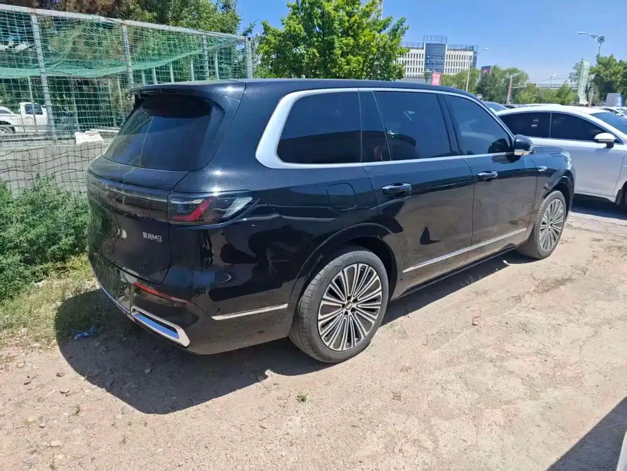 Galaxy M9 2025 210km/h AWD Navigator Edition — миниатюра 5