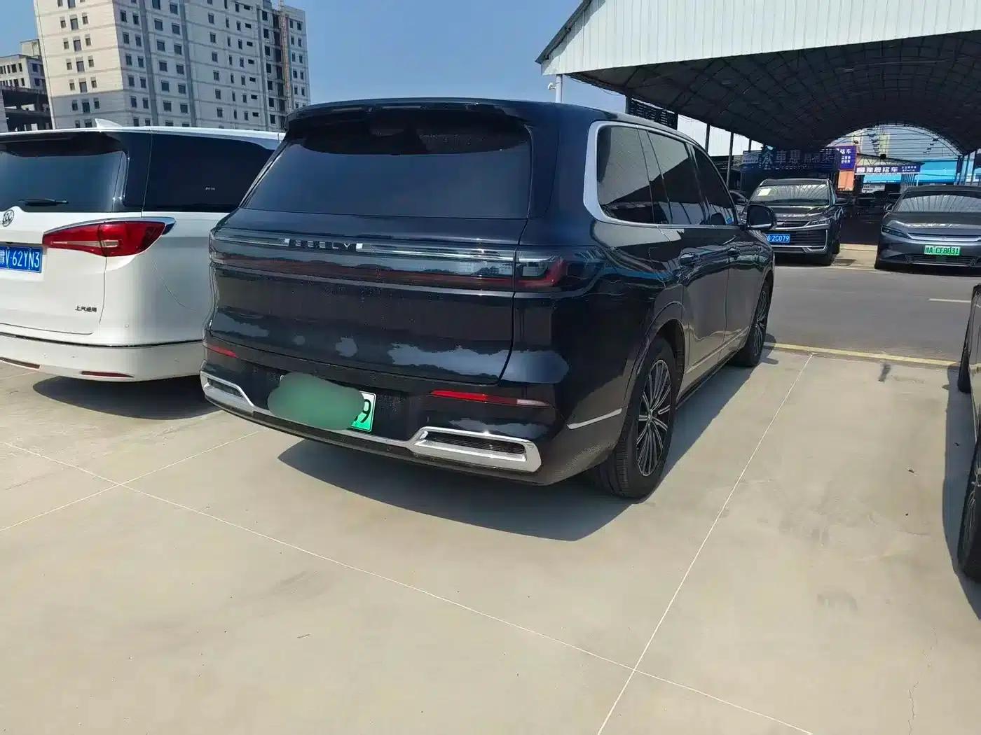 Galaxy M9 2025 210km/h AWD Navigator Edition — миниатюра 6
