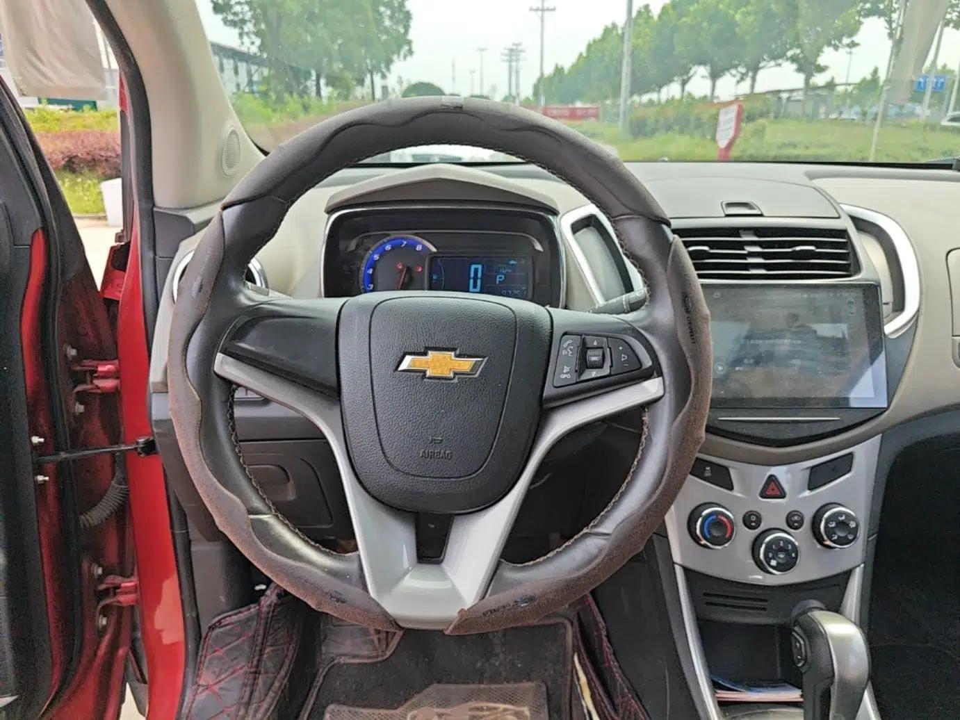 Chevrolet Trax 2014 1.4T Automatic All-Wheel Drive Flagship Version — миниатюра 18