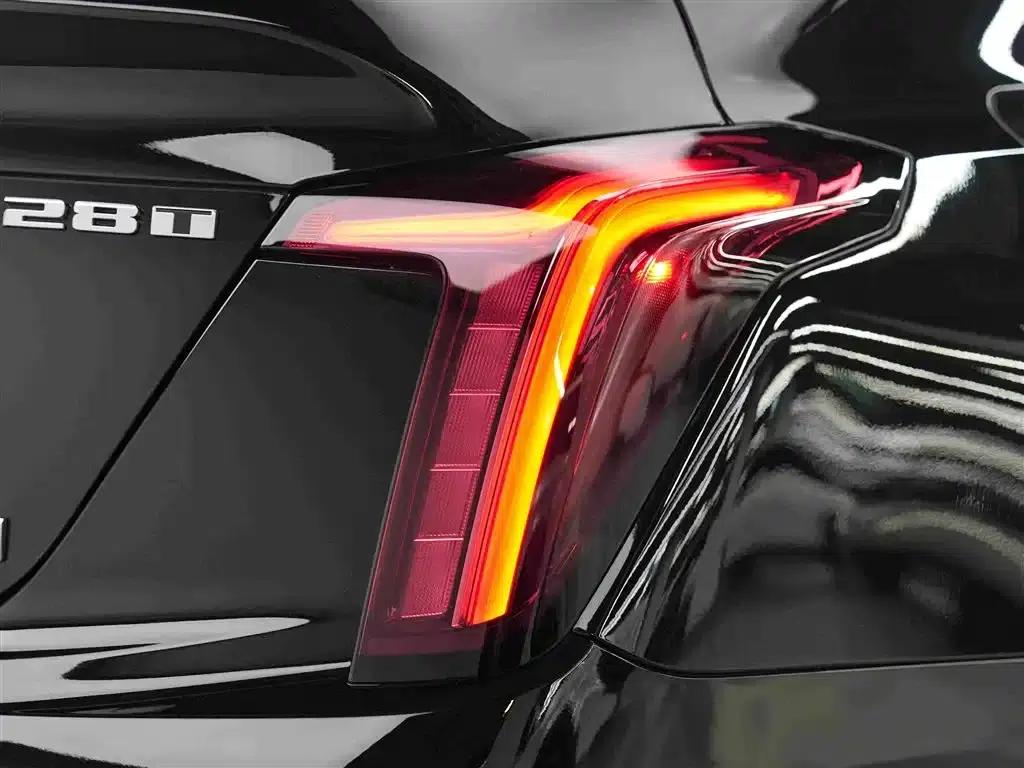 2025 Cadillac CT5 28T City Sport Edition — миниатюра 13