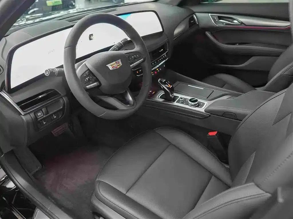 2025 Cadillac CT5 28T City Sport Edition — миниатюра 8