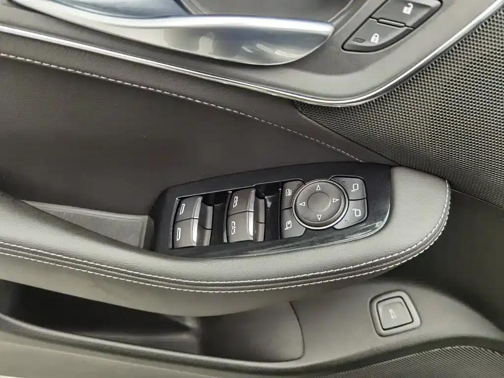 Cadillac CT5 2022 28T Luxury (Standard Edition) — миниатюра 9