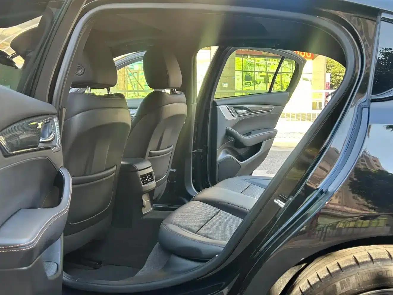 Cadillac CT5 2021 28T Platinum Sport — миниатюра 12
