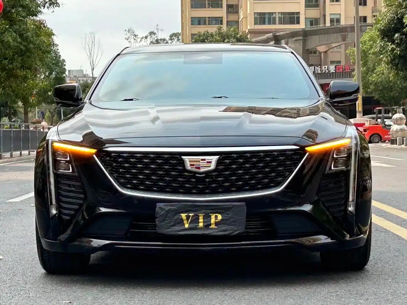 2024 Cadillac CT5 28T Luxury Pro — миниатюра 2