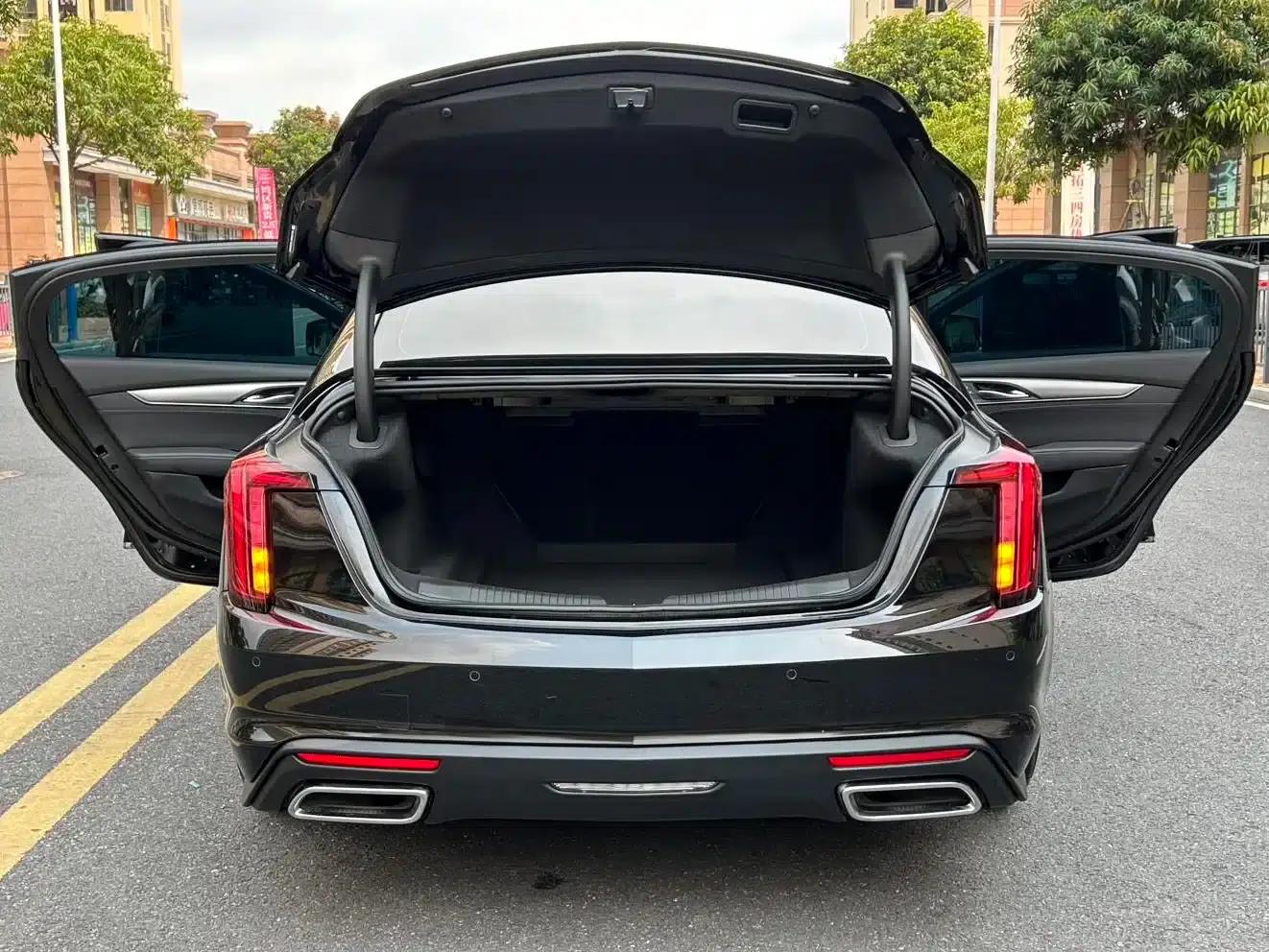 2024 Cadillac CT5 28T Luxury Pro — миниатюра 24