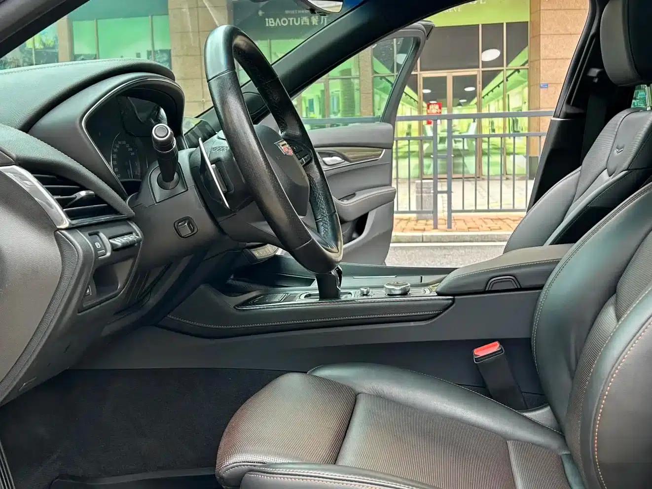 Cadillac CT5 2020 28T Platinum Sport Edition — миниатюра 10