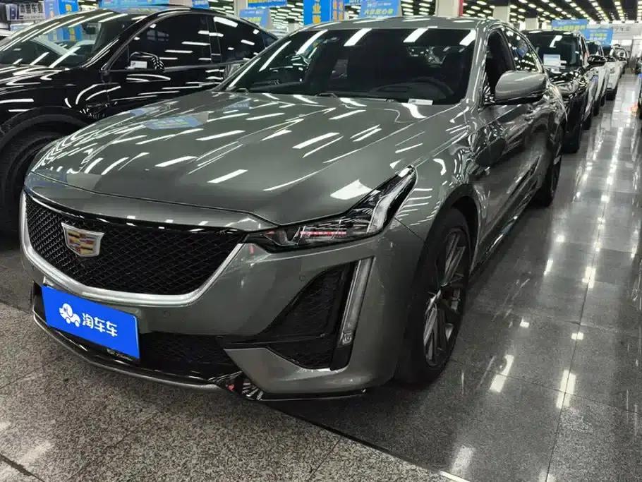 2023 Cadillac CT5 28T Platinum Edition — миниатюра 1