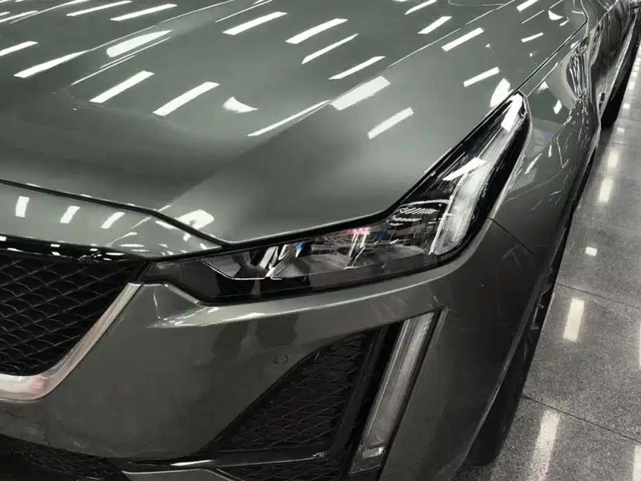 2023 Cadillac CT5 28T Platinum Edition — миниатюра 5