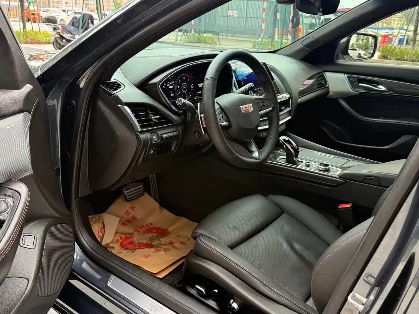 Cadillac CT5 2021 28T Platinum Sport — миниатюра 9