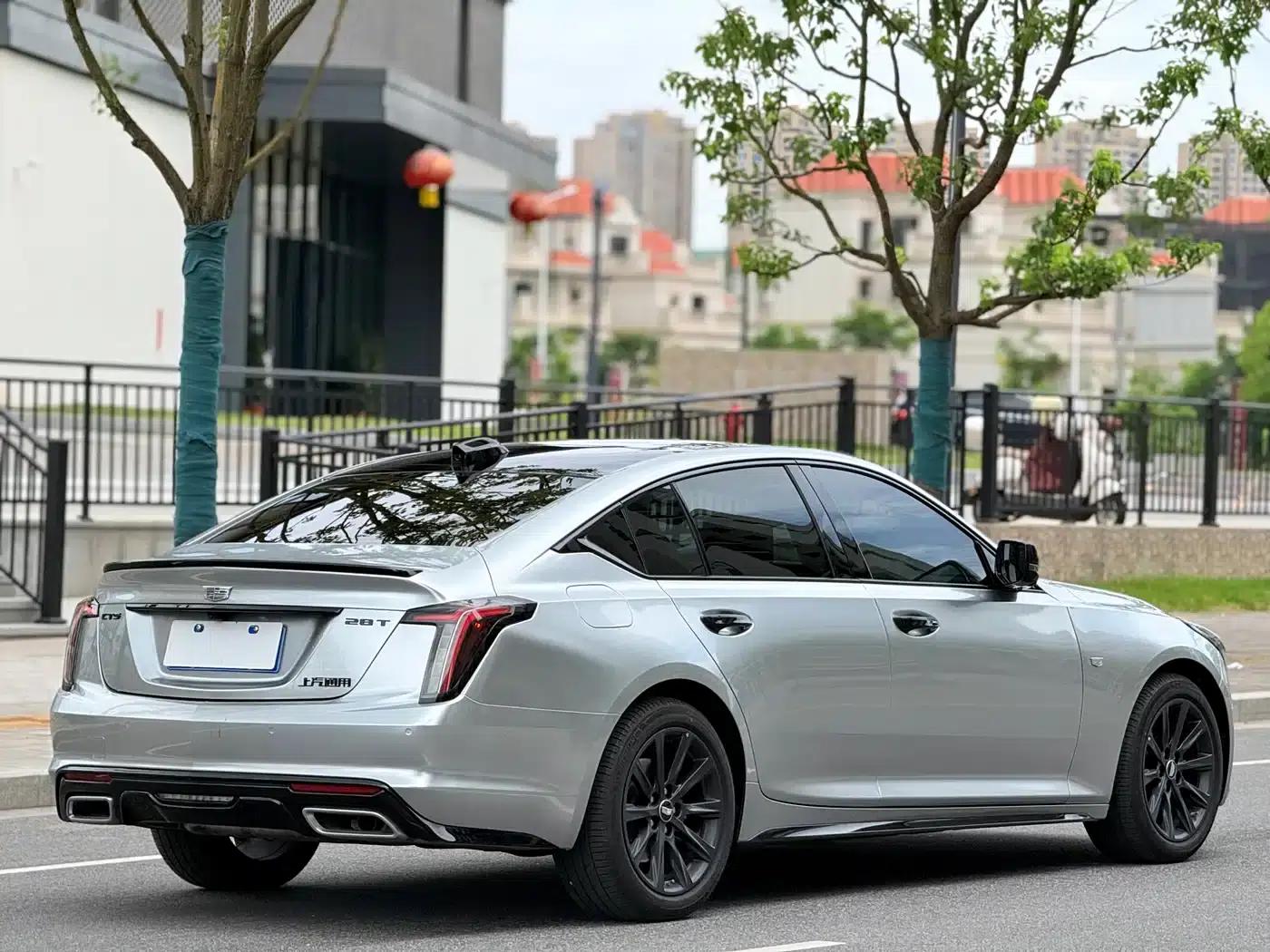 2025 Cadillac CT5 28T Track Performance Edition — миниатюра 7