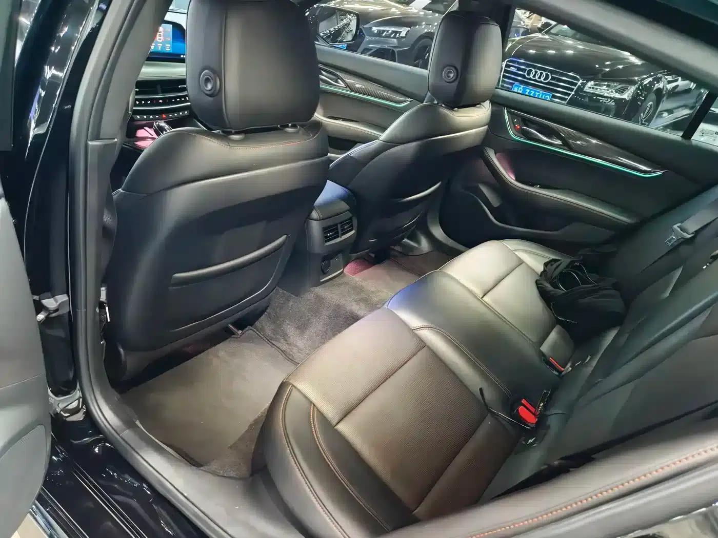 2023 Cadillac CT5 28T Luxury (Standard Edition) — миниатюра 11