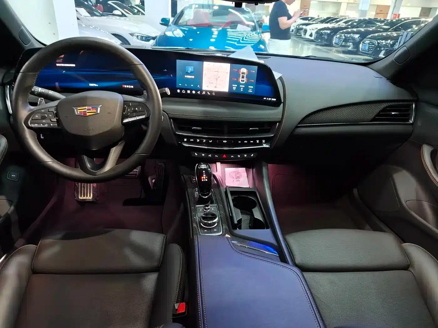 2023 Cadillac CT5 28T Luxury (Standard Edition) — миниатюра 12