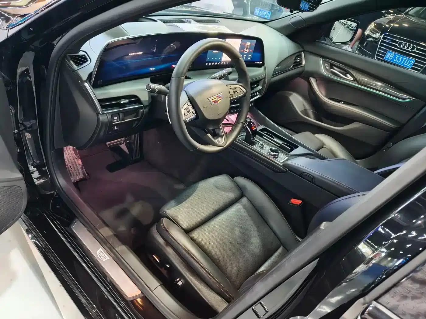 2023 Cadillac CT5 28T Luxury (Standard Edition) — миниатюра 6