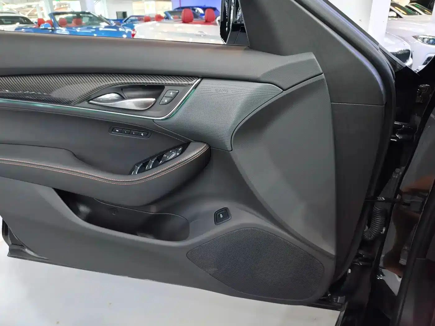 2023 Cadillac CT5 28T Luxury (Standard Edition) — миниатюра 7