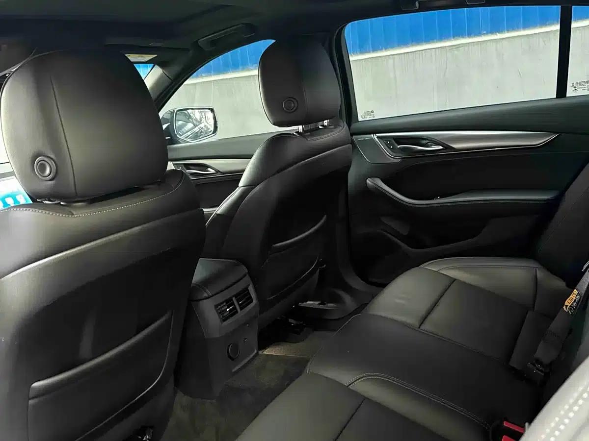 Cadillac CT5 2022 28T Platinum Edition — миниатюра 10