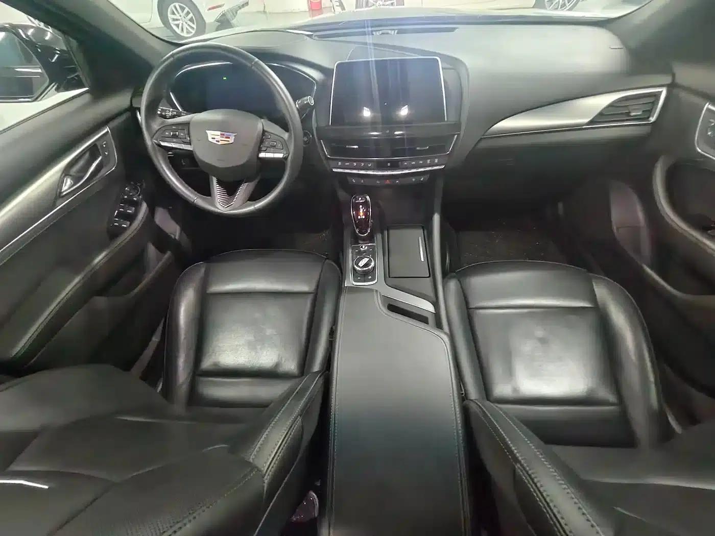 2024 Cadillac CT5 28T Luxury — миниатюра 13