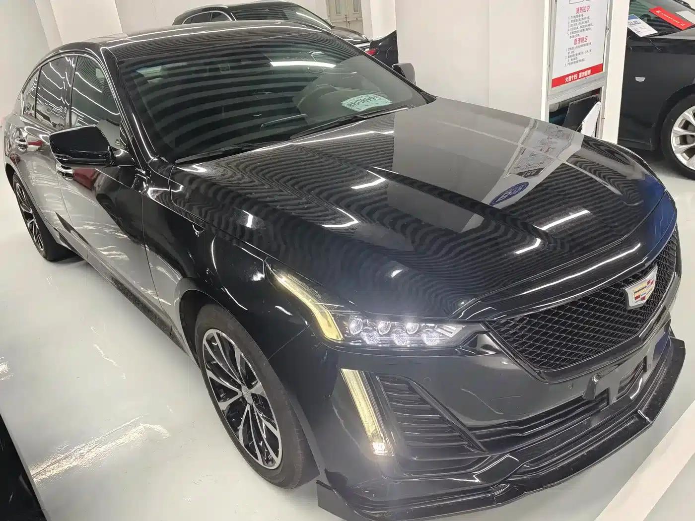2024 Cadillac CT5 28T Luxury — миниатюра 3