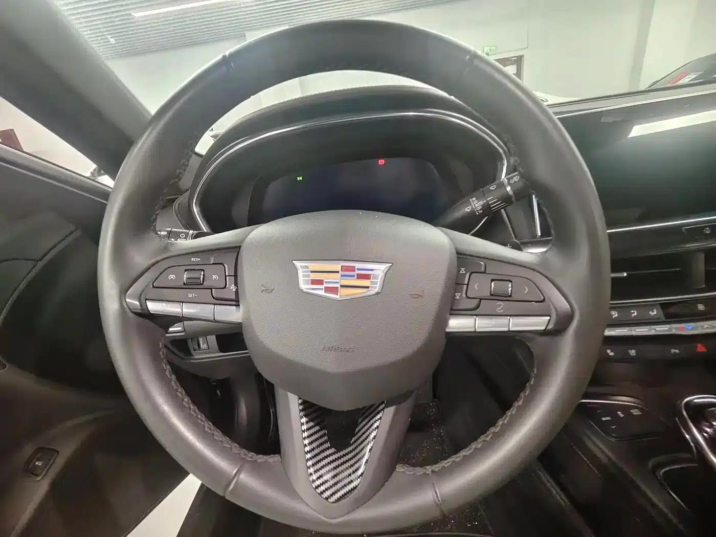 2024 Cadillac CT5 28T Luxury — миниатюра 8