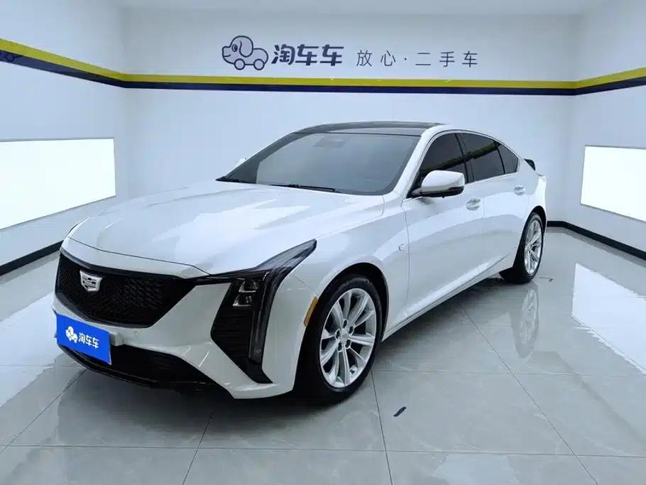 2024 Cadillac CT5 28T Luxury Pro — миниатюра 1
