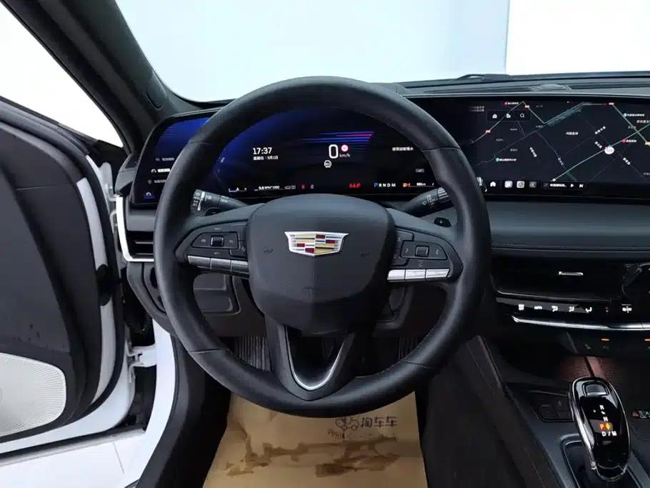2024 Cadillac CT5 28T Luxury Pro — миниатюра 10