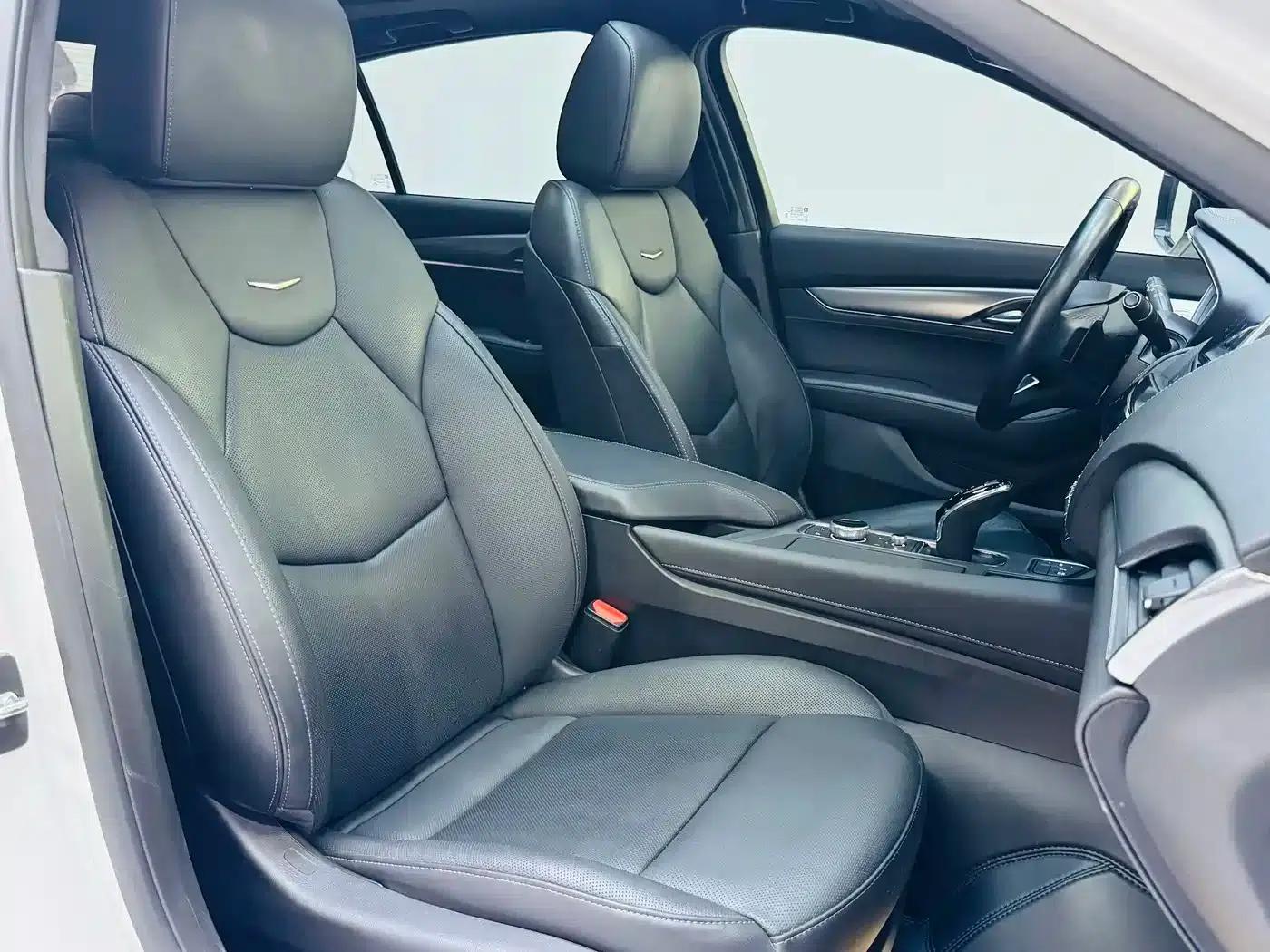 2022 Cadillac CT5 28T Luxury — миниатюра 11