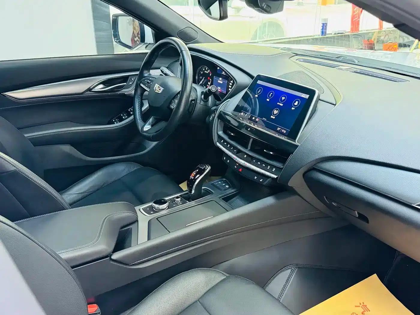2022 Cadillac CT5 28T Luxury — миниатюра 16