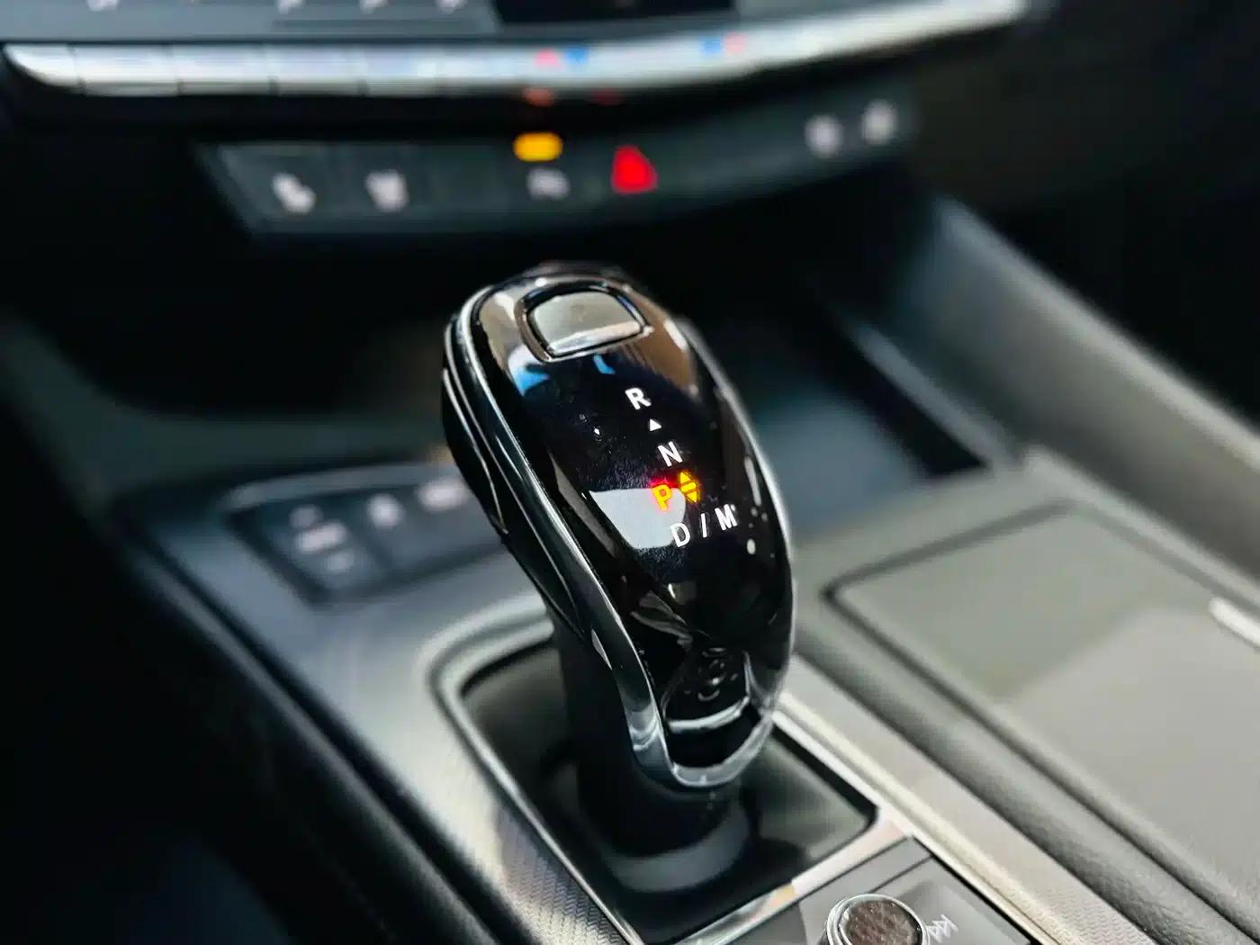 2022 Cadillac CT5 28T Luxury — миниатюра 17