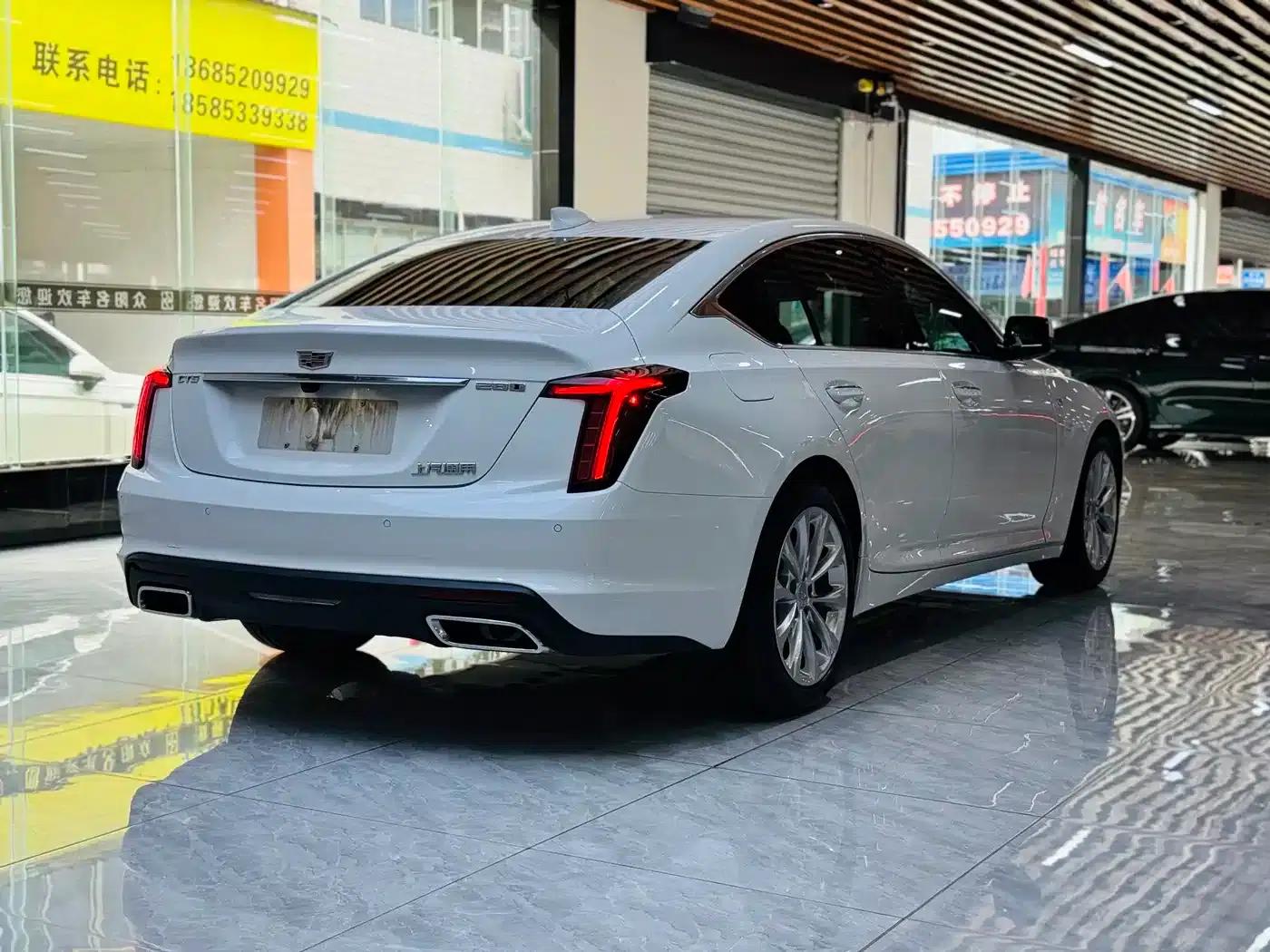 2022 Cadillac CT5 28T Luxury — миниатюра 19