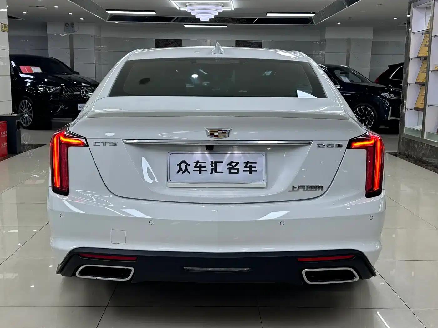 2021 Cadillac CT5 28T Luxury — миниатюра 5