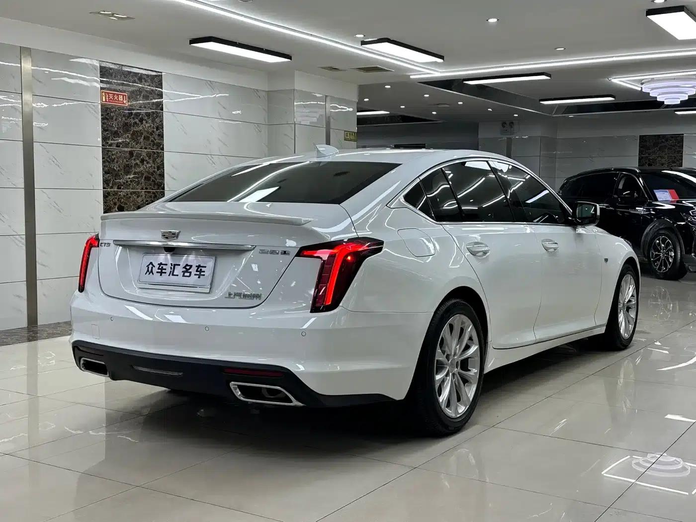 2021 Cadillac CT5 28T Luxury — миниатюра 6